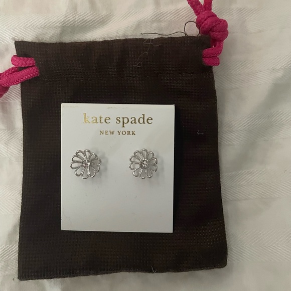 Kate Spade Daisy earrings